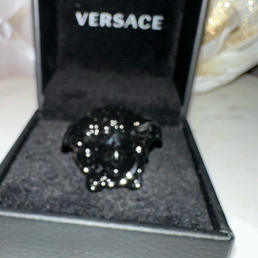 Versace enamel ring NEW (Authentic) - Picture 7 of 9